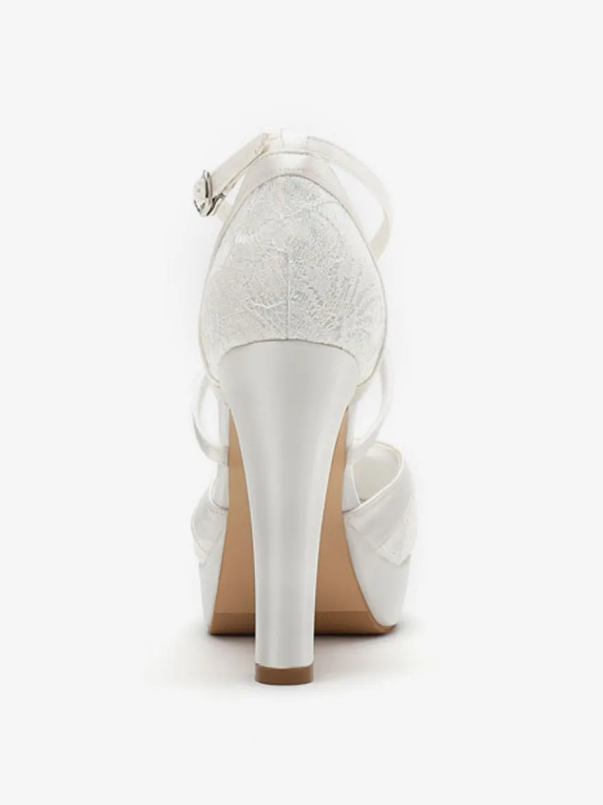 Chaussures de mariage Escarpins de mariée à bout rond brodés