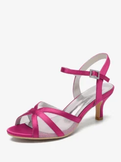 Chaussures de mariage ivoire en satin et maille à bout ouvert talon chaton chaussures d'invité de mariage