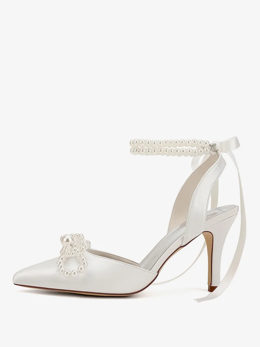 Chaussures de mariage ivoire en satin à bout pointu avec perles et nœud à talons hauts