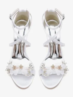 Chaussures de mariage Satin Fleurs blanches Sandales de mariage à bout ouvert