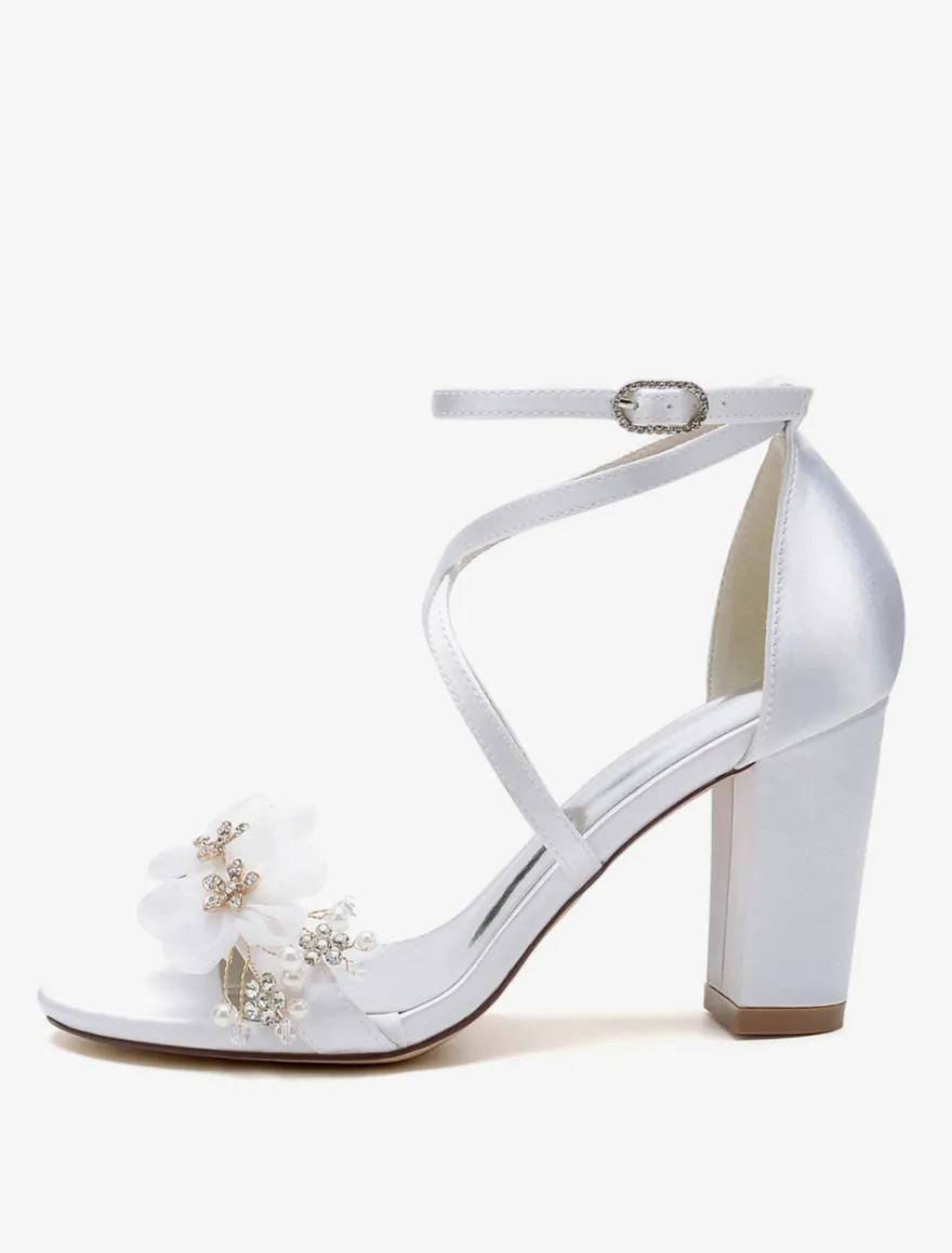 Chaussures de mariage Satin Fleurs blanches Sandales de mariage à bout ouvert