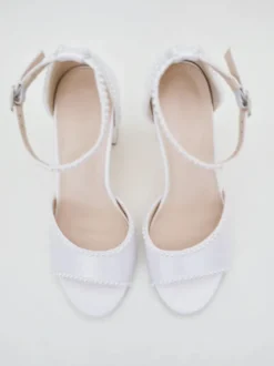 Chaussures de mariage à talons épais Chaussures de mariée à bout ouvert avec perles blanches