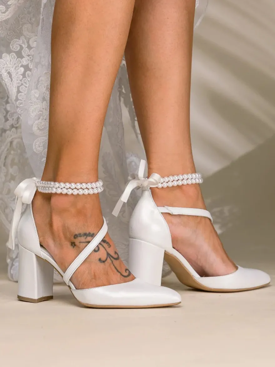 Chaussures de mariage à talons hauts chaussures de mariée à talons épais bout pointu perles bride à la cheville