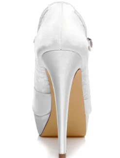 Chaussures de mariage à talons en satin blanc avec dentelle T-bracelet