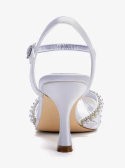 Chaussures de mariée ivoire à bout ouvert perles et talons chaton croisés