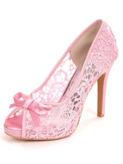 Chaussures de mariée à talons aiguilles en dentelle blanche