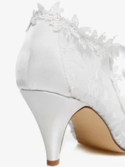 Chaussures de mariée à talons en dentelle blanc avec ruban Mary Janes