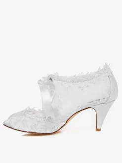 Chaussures de mariée à talons en dentelle blanc avec ruban Mary Janes