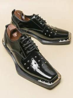 Chaussures de soirée noires pour hommes bout carré lacets et perles