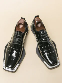 Chaussures de soirée noires pour hommes bout carré lacets et perles