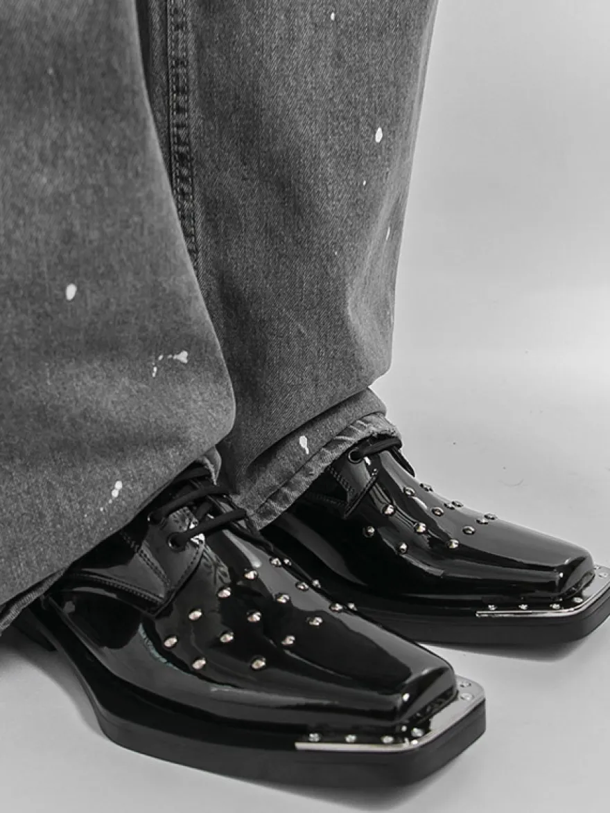 Chaussures de soirée noires pour hommes bout carré lacets et perles