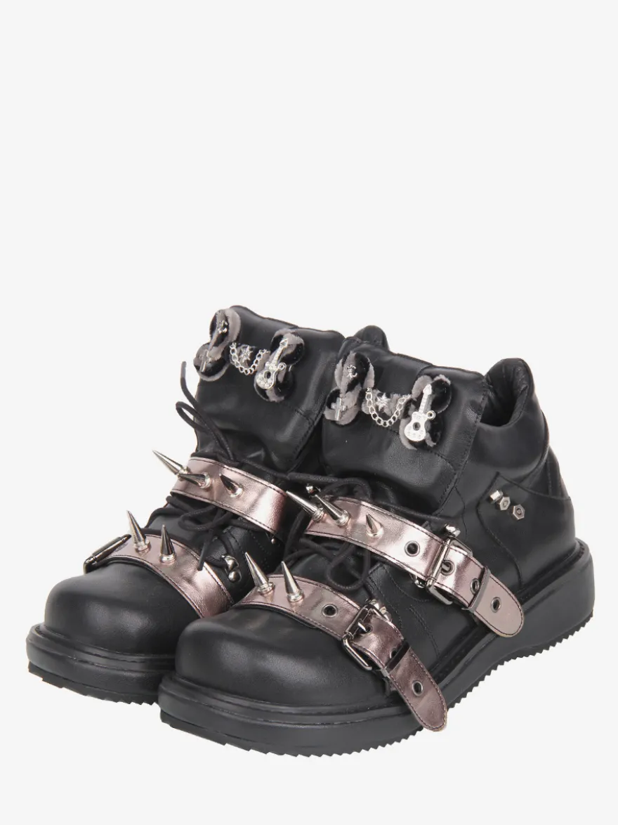 Chaussures Gothic Lolita noires à rivets en cuir PU et talon compensé