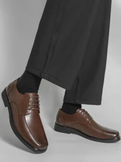 Chaussures habillées noires à bout carré chaussures Oxford à lacets