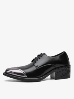 Chaussures habillées noires pour hommes bout rond détails métalliques lacets