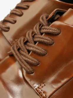 Chaussures habillées noires pour hommes bout rond lacets style soirée