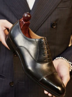 Chaussures habillées pour hommes élégantes à bout pointu en cuir pour bal de promo chaussures de mariage formelles Oxford