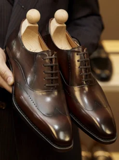 Chaussures habillées pour hommes chaussures de mariage formelles à bout rond en cuir Brogue Derby