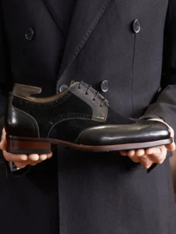 Chaussures habillées pour hommes Chaussures de mariage formelles en cuir à bout rond de qualité