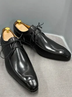 Chaussures habillées pour hommes modernes à bout rond en cuir de vache