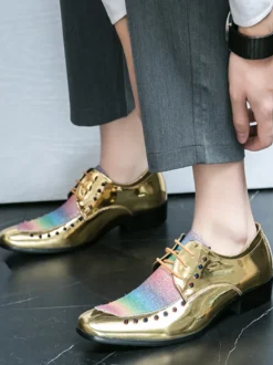 Chaussures habillées pour hommes patchwork bout rond clous décoratifs derbies basses antidérapantes chaussures de bal