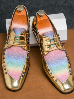 Chaussures habillées pour hommes patchwork bout rond clous décoratifs derbies basses antidérapantes chaussures de bal