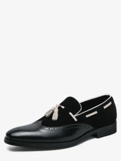 Chaussures habillées pour hommes bout rond à enfiler avec pompons