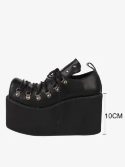 Chaussures Lolita gothiques Œillets blancs Escarpins Lolita à talons compensés en cuir PU