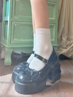 Chaussures Lolita Sweet Escarpins Lolita à talons épais en cuir PU avec nœuds blancs et dentelle
