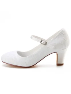 Chaussures mariée ivoire vintage en dentelle avec boucle à talon carré Chaussure de mariée