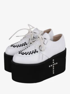 Chaussures mignonne Lolita avec rivets métalliques blancs chaussures Lolita en cuir PU à bout rond