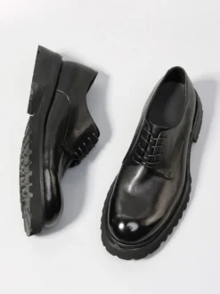 Chaussures noires décontractées en cuir véritable bout rond à lacets