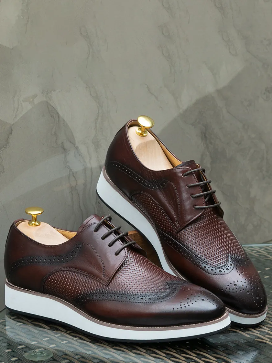 Chaussures Richelieu pour hommes bout rond en cuir véritable à lacets.