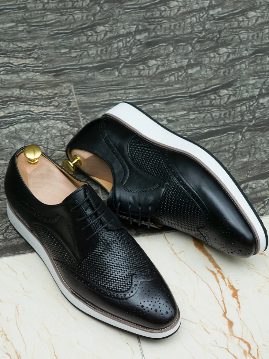 Chaussures Richelieu pour hommes bout rond en cuir véritable à lacets.