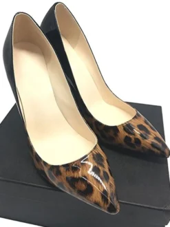 Chaussures à talons hauts escarpins à talon aigu en Synthétique verni et motif léopard mocassin