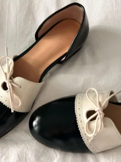 Chaussures vintage rouges pour femmes bout rond patchwork lacets style décontracté.
