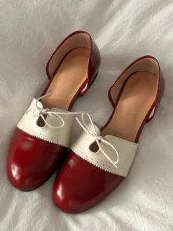 Chaussures vintage rouges pour femmes bout rond patchwork lacets style décontracté.