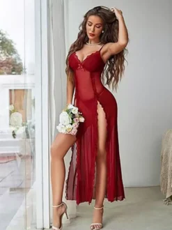 Chemise de nuit longue noire fendue sur le devant en polyester lingerie sexy avec dos en T
