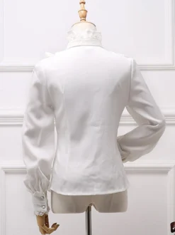 Chemise Lolita classique en mousseline blanche avec nœud papillon et dentelle blanche Déguisements Halloween