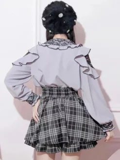 Chemise Lolita en dentelle col rond volants manches longues ruban décoré