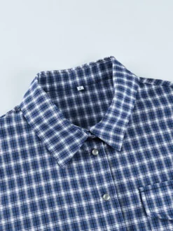 Chemise vintage bleue à carreaux vichy oversize manches longues boutonnée