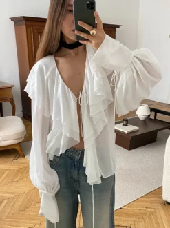 Chemisier chic à volants et nœud sur le devant pour femme - Blanc style vintage français manches lanternes col en V profond - Collection printemps-été 2026