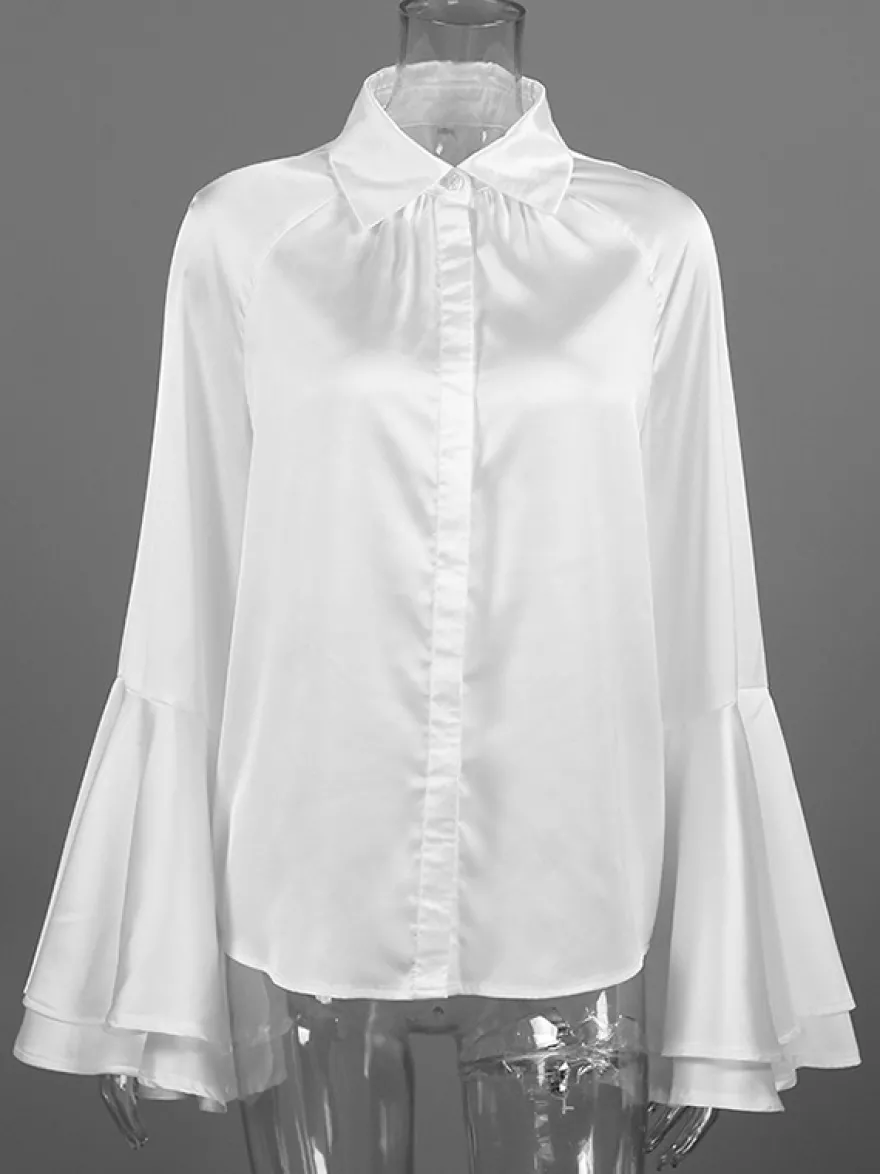 Chemisier élégant à manches cloche en satin pour femme - Blanc soyeux poignets évasés fermeture boutonnée - Printemps 2026