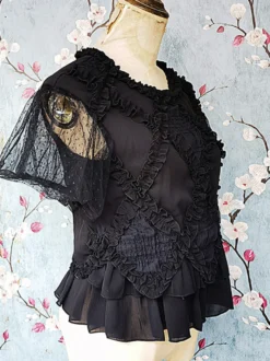 Chemisiers gothiques Lolita Haut Lolita Infanta Chemise Lolita noire à manches courtes en dentelle plissée