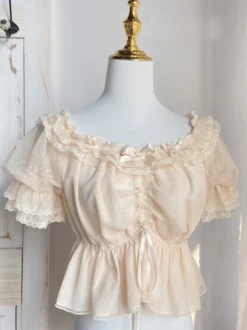 Chemisiers Lolita doux blancs à manches courtes et volants nœuds haut Lolita en dentelle