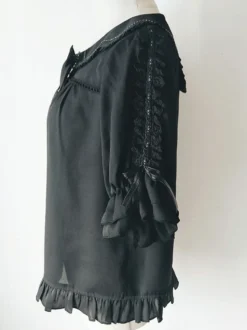 Chemisiers Lolita doux en dentelle à volants demi-manches haut Lolita bloc de couleurs chemise Lolita noire
