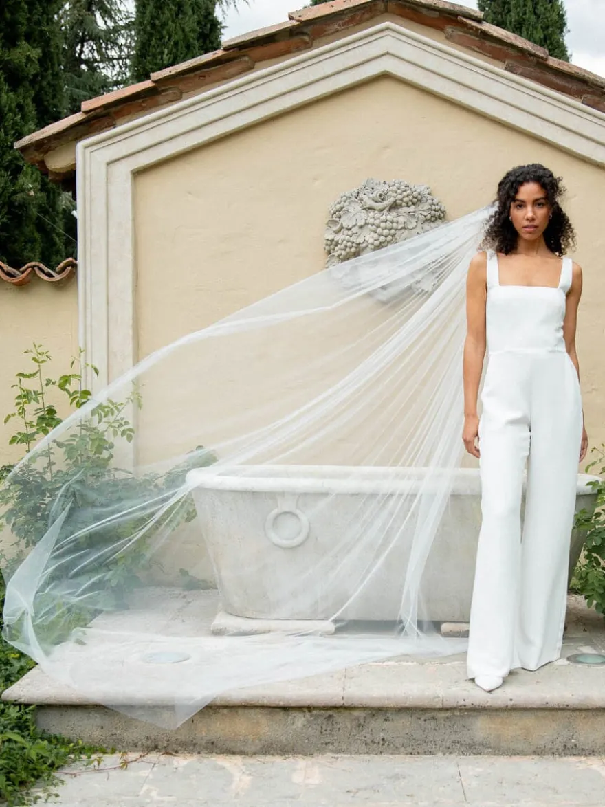 Combinaison de mariée en polyester et dentelle longueur au sol deux pièces décolleté illusion manches courtes taille naturelle blanc
