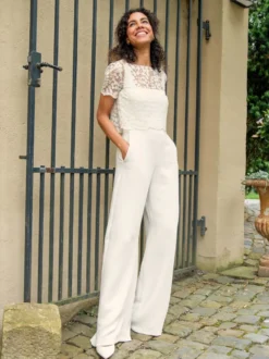 Combinaison de mariée en polyester et dentelle longueur au sol deux pièces décolleté illusion manches courtes taille naturelle blanc