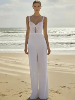 Combinaison de mariée 2 pièces en mousseline plissée avec traîne décolleté cœur sans manches taille naturelle couleur ivoire