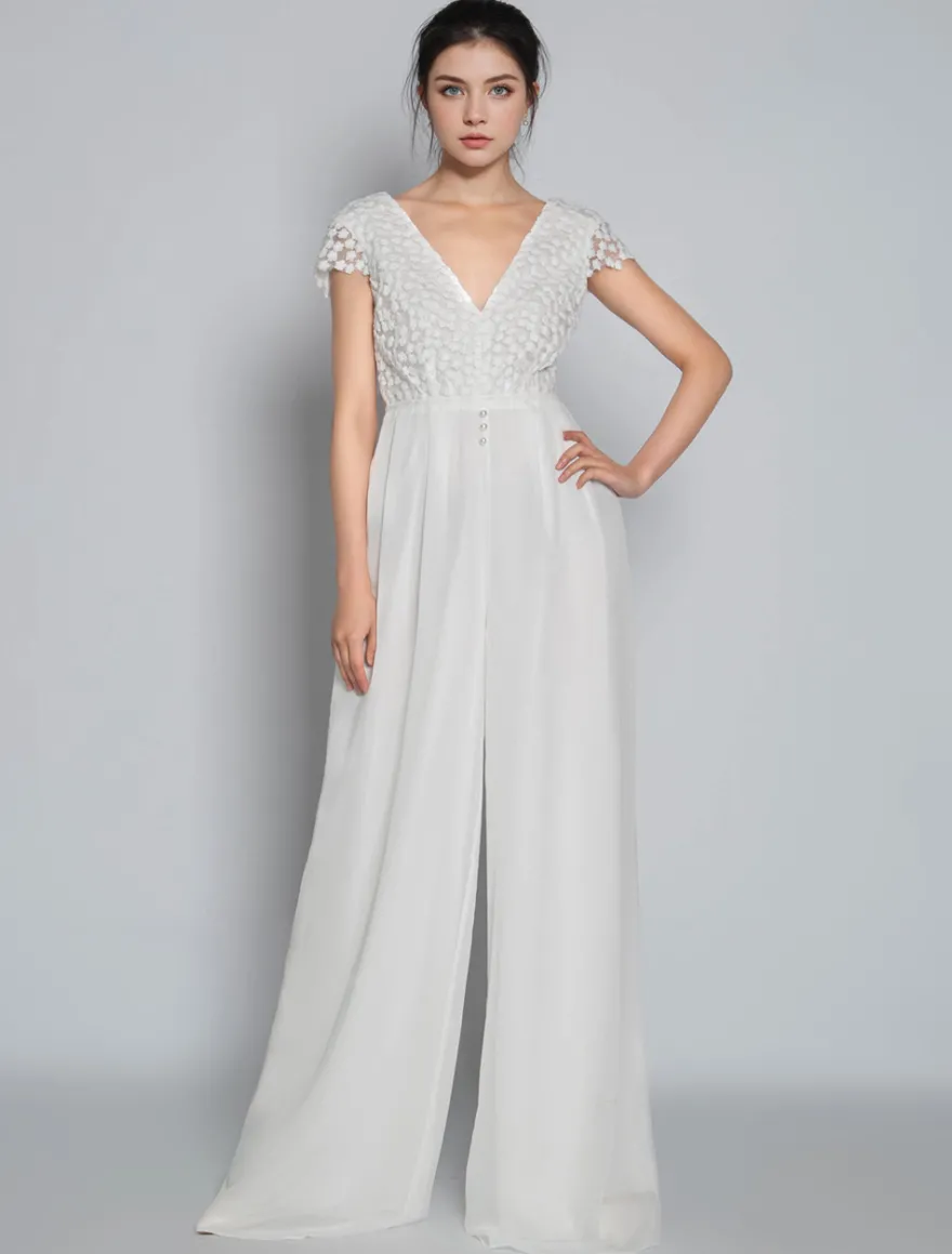 Combinaison de mariée tenue de mariage ivoire haut en dentelle col v dos nu