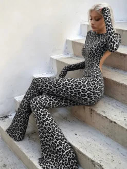 Combinaison sexy dos nu à imprimé léopard pour femme manches longues et jambes évasées